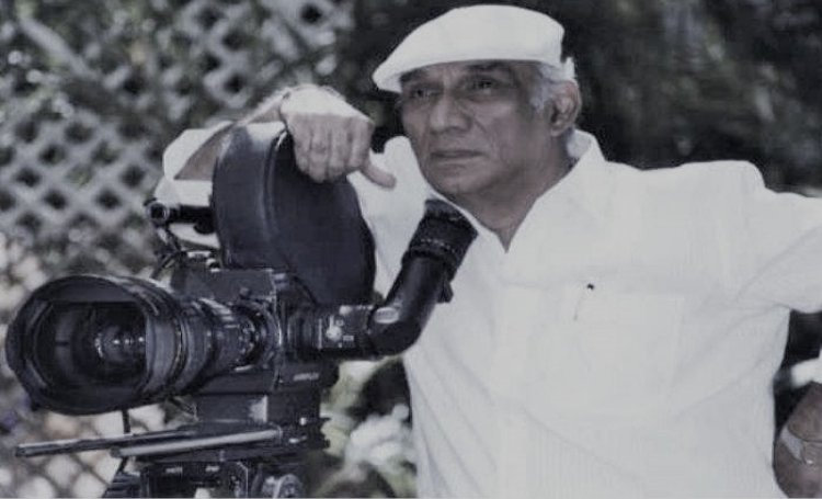 बॉलीवुड के मशहूर फिल्ममेकर यश चोपड़ा असली  रोमांस किंग रहे।   Yash Chopra Birthday... जन्म 27 सितंबर 1932 