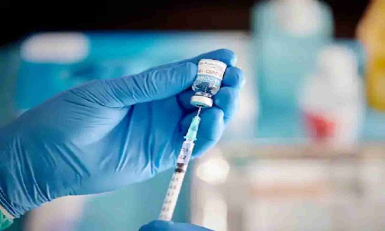 COVID-19 की mRNA के वैक्सीन  को लेकर चौंकाने वाली जानकारी सामने आई है ,  इस टीके का इस्तेमाल से बढ रहा कार्डियक अरेस्ट का खतरा...?
