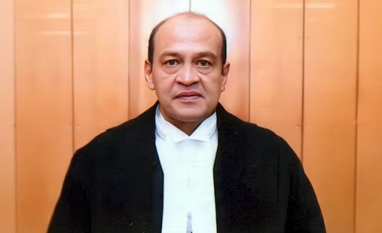विवादों में घिरे जस्टिस यशवंत वर्मा ने इलाहाबाद हाईकोर्ट में ली शपथ
