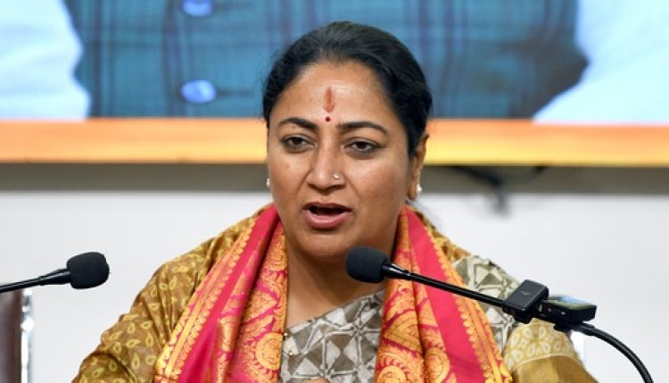 पत्रकारों के लिए किये गये वादों को वादों को पूरा करेगी  दिल्ली सरकार, CM रेखा गुप्ता ने दिया आश्वासन
